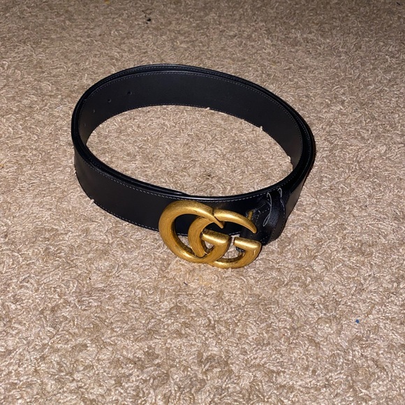 Authentic Gucci Belt size 110 - Picture 10 of 10